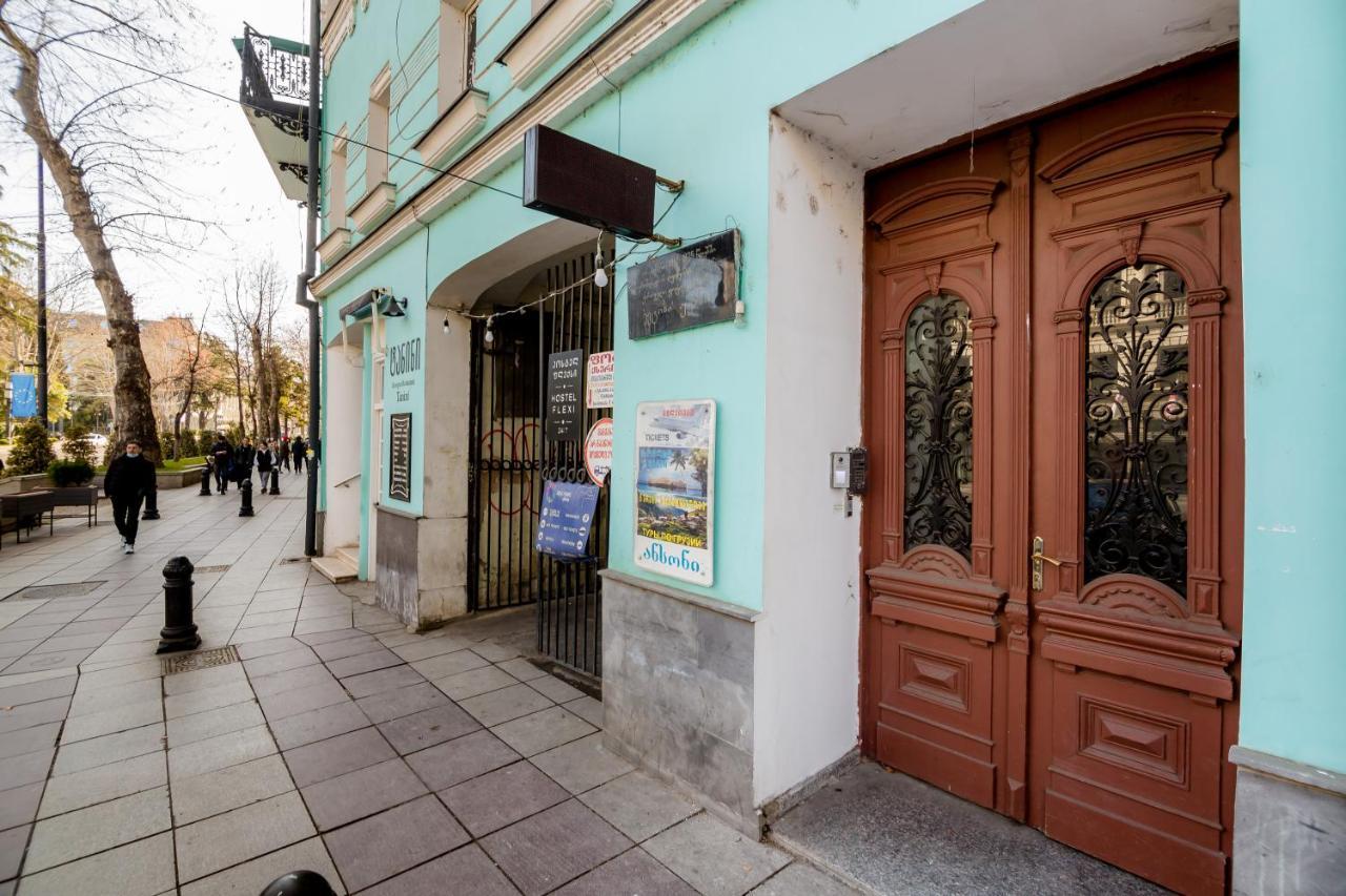 Апартаменты Downtown Rustaveli Тбилиси Экстерьер фото